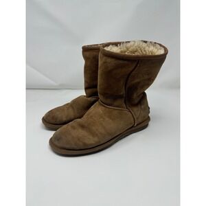 UGG‎ Australia Classic Short 5825 Brown Suede Leather Shearling Winter Boots W6